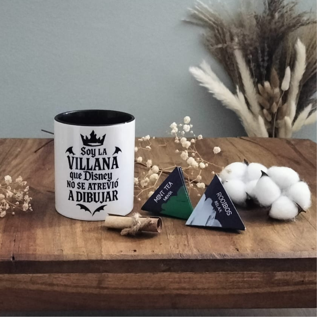 Soy la villana que Disney no se atrevió a dibujar – Pack Taza + Dos Infusiones